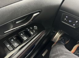 Zunanja slika - Hyundai Tucson - 4WD 1.6 T-GDI  Premium Avt.NEMŠKI+4ALU.KAMERA - 16 - Predogledna slika