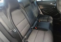 Zunanja slika - Mercedes-Benz CLA-Razred - CLA 200 CDI 136ks °17-COL° - 12 - Predogledna slika