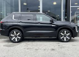 Zunanja slika - Mitsubishi Outlander - 2.4 PHEV Instyle+ Auto - 3 - Predogledna slika