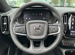 Zunanja slika - Volvo XC40 - B3 P Core AT DCT... - 14 - Predogledna slika