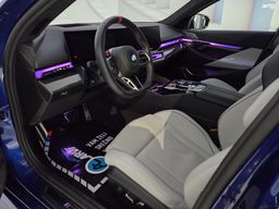 Notranja slika - BMW Serija 5 - M5 AUT. - 9 - Predogledna slika