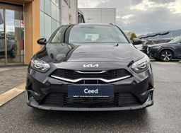 Zunanja slika - KIA Ceed - SW 1.5 T-GDi LX Champion+ ISG. M T 103 kW - 2 - Predogledna slika
