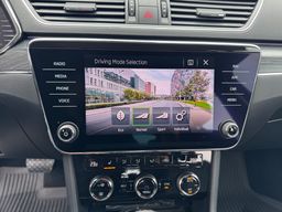 Notranja slika - Škoda Superb - Škoda - 17 - Predogledna slika