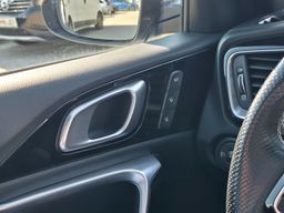 Zunanja slika - KIA Ceed - 1,5 T-GDI GT-Line ISG DCT - 12 - Predogledna slika