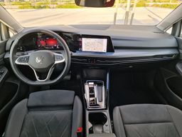Notranja slika - VW - Golf Variant 1,5 eTSI Style DSG - 5 - Predogledna slika