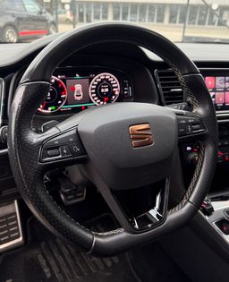 Zunanja slika - Seat Leon - 2.0TSI DSG 4x4 CUPRA-LED-VIRTUAL-NAVI-ACC-BLACK - 9 - Predogledna slika