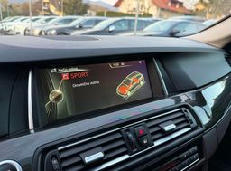 Zunanja slika - BMW Serija 5 - Touring: 520d xDrive AUT. LuxuryLiNE LED XENON USNJE ALU - 20 - Predogledna slika