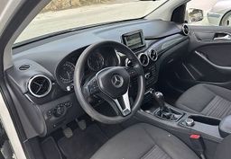 Zunanja slika - Mercedes-Benz B-Razred - 180 CDI LEPA KOMBINACIJA VOZILA - 3 - Predogledna slika