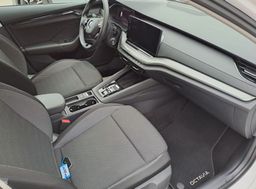 Zunanja slika - Škoda Octavia - 2.0 TDI Ambition DSG 85 kW - 6 - Predogledna slika