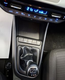 Zunanja slika - Hyundai i20 - 1.0 T-GDI 100 COMFORT-LED-KAMERA-PDC-ODLIČEN- - 10 - Predogledna slika