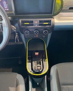 Zunanja slika - Fiat Grande Panda - 1.2 T-Gen3 110 AT6 Icon + Paket Style - 9 - Predogledna slika