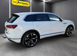 Zunanja slika - VW Touareg - 3.0 V6 TDI R LINE MATRIX USNJE NAVI RADAR KAMERA - 8 - Predogledna slika