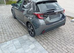 Zunanja slika - Toyota Yaris - 1.5 VVT-i hibrid Sol ASSIST 85kW - 4 - Predogledna slika