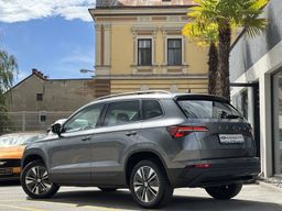 Zunanja slika - Škoda Karoq - 1.0 TSI AMBITION 110KM SLO FULL LED SAMO 24.688 km - 5 - Predogledna slika
