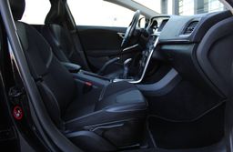 Zunanja slika - Volvo V40 - D2 Momentum PANO KAMERA NAVI PDC AVTO.KLIMA... - 9 - Predogledna slika