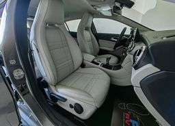 Zunanja slika - Mercedes-Benz GLA-Razred - 200-156KM-2XAMG-LINE-KAMERA-NAVI-GRET-SED-80.000KM - 12 - Predogledna slika