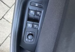 Zunanja slika - VW Passat - Variant 2.0 TDI AUT slo-1.last-alu-acc-navi-led-radar-pdc- - 15 - Predogledna slika