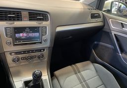 Zunanja slika - VW Golf - 1.LASTNIK-R LINE-PANORAMA-KAMERA-LED-TEMPOMAT-ALU - 13 - Predogledna slika