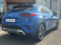 Zunanja slika - KIA XCeed - 1.5 T-GDi LX Prime KAMERA-TEMPOMAT - 4 - Predogledna slika