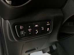 Zunanja slika - KIA Soul - EV-204KM-FULL-LED-ASSIST-HLAJ-GRET-SED-ODLIČEN - 20 - Predogledna slika