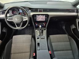 Notranja slika - VW Passat - Variant Business 2.0 TDI DSG - 8 - Predogledna slika