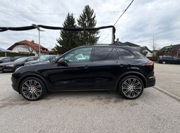 Zunanja slika - Porsche Cayenne - DIESEL 3.0 SLO CHRONO FULL LED ACC PANO ALU21 - 2 - Predogledna slika