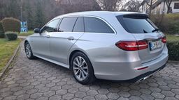 Zunanja slika - Mercedes-Benz E-Razred - E 220 d T AMG Line Avt. - 4 - Predogledna slika