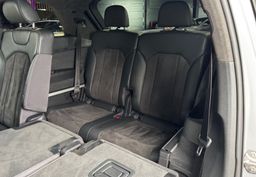 Zunanja slika - Audi Q7 - 3.0 TDI Quattro S Line-ZRACNO-7 SEDEZEV-PANO - 17 - Predogledna slika