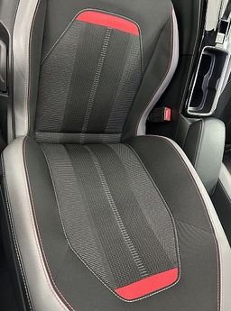 Zunanja slika - Opel Mokka - 1.2 TURBO 96KW GS .USNJE.KAMERA.ŠE 5LET JAMSTVA - 18 - Predogledna slika