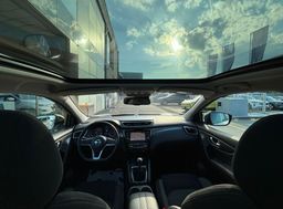 Zunanja slika - Nissan Qashqai - 1.3 DIG-T 160 N-CONNECTA 360.KAMERA-TEMPOMAT-DAB+ - 14 - Predogledna slika