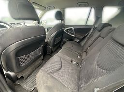 Zunanja slika - Toyota RAV4 - 2.2 D4D 4WD SLOVENSKI XENON TEMPOMAT KLIMA KLJUKA - 18 - Predogledna slika
