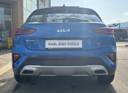 Zunanja slika - KIA XCeed - 1.5 T-GDi LX Prime KAMERA-TEMPOMAT - 5 - Predogledna slika