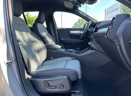 Zunanja slika - Volvo XC40 - B3P Plus Dark Avt. - 20 - Predogledna slika