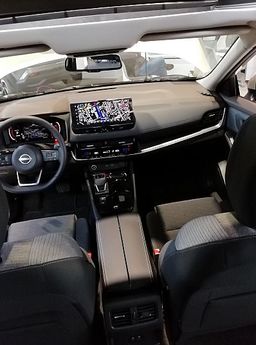 Zunanja slika - Nissan X-Trail - 1.5 VC-T MHEV N-CONNECTA X-TRONIC CVT - 9 - Predogledna slika