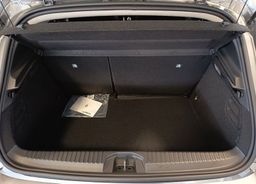 Zunanja slika - Renault Clio - 1.0 TCE 90 I FEEL SLOVENIA - 7 - Predogledna slika