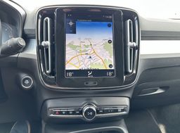 Zunanja slika - Volvo XC40 - D4 A AWD - 20 - Predogledna slika