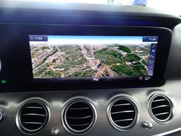 Zunanja slika - Mercedes-Benz E-Razred - E 300 2.0 143kW 9G.NEMŠKI.KAMERA.ACC.USNJE - 7 - Predogledna slika