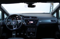 Zunanja slika - VW Touran - 2.0 TDI BMT R-Line 110  150  KLJUKA PANO NAVI - 7 - Predogledna slika