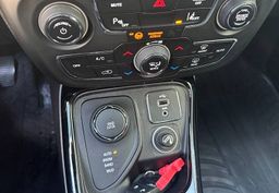 Zunanja slika - Jeep Compass - 2.0 Multijet 16v 140 AWD  Limited... - 4 - Predogledna slika