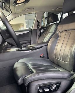 Zunanja slika - BMW Serija 5 - Touring: 1.LASTNIK-BUSINESS-RADAR-NAVI-MEMORY-USNJE - 10 - Predogledna slika