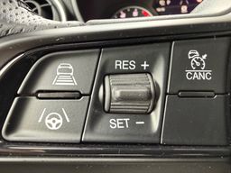 Zunanja slika - Alfa Romeo Giulia - 2.0 Turbo 280 Q4 Ti  - AVTOMATIK - SAMO 18.000KM - 12 - Predogledna slika