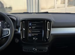 Zunanja slika - Volvo XC40 - D3 A Momentum 1.LASTNIK - 15 - Predogledna slika