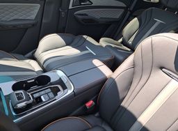 Zunanja slika - Forthing Forthing U Tour - U-Tour ADAS MY 2025 1.5 T-GDI+7 SEDEŽEV+360KAMERA - 9 - Predogledna slika