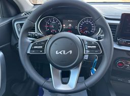 Zunanja slika - KIA Ceed - 1.0 T-GDi LX Champion+ ISG. M T 74 kW - 10 - Predogledna slika