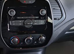 Zunanja slika - Renault Captur - Limited TCe 90 Z ENOLETNIM JAMSTVOM - 11 - Predogledna slika