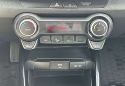 Zunanja slika - KIA Stonic - 1.0 T-GDi LX Urban ISG - 19 - Predogledna slika