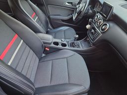 Notranja slika - Mercedes-Benz A-Razred - A 180 CDI Style - 11 - Predogledna slika