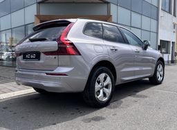 Zunanja slika - Volvo XC60 - B5P  Core AT AWD 3 leta garancije + 3 servisi - 4 - Predogledna slika