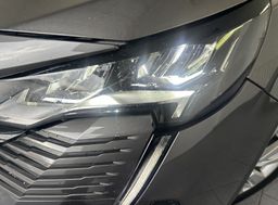 Zunanja slika - Peugeot 3008 - 1.5 BlueHDi 130 EAT8 Active.KAMERA.NAVI.ALU.2022 - 3 - Predogledna slika