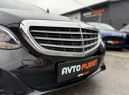 Zunanja slika - Mercedes-Benz E-Razred - E 200 BlueTEC ELEGANCE AUT. LED NAVI TEMPOMAT - 10 - Predogledna slika